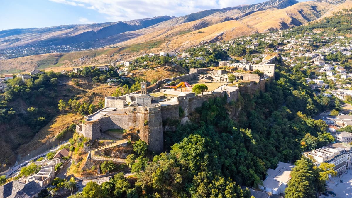 Gjirokaster, Albania: Guide veror per udhetare